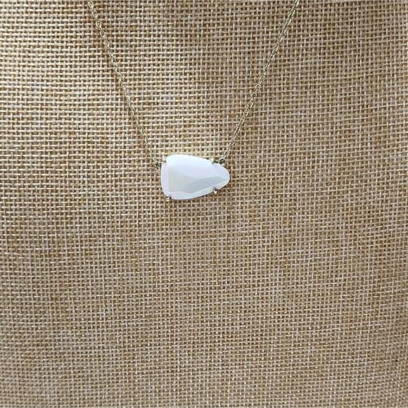 Kendra Scott White Iridescent Isla Pendant Necklace Rare HTF gold tone - Picture 9 of 11